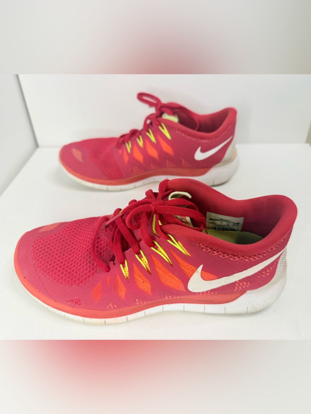 Women’s Nike Red Athletic Running Shoes 8.5